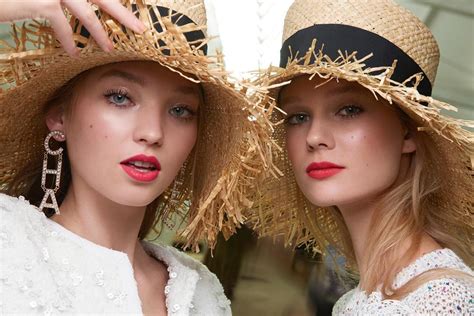 chanel 2016 spring summer|spring summer 2019 Chanel makeup.